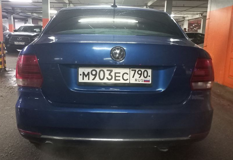 Аренда volkswagen polo эконом класса 2019 года в городе Москва от 1000 руб./сутки, передний привод, двигатель: бензин, объем 1.6 литров, ОСАГО (Впишу в полис), без водителя, недорого, вид 3 - RentRide