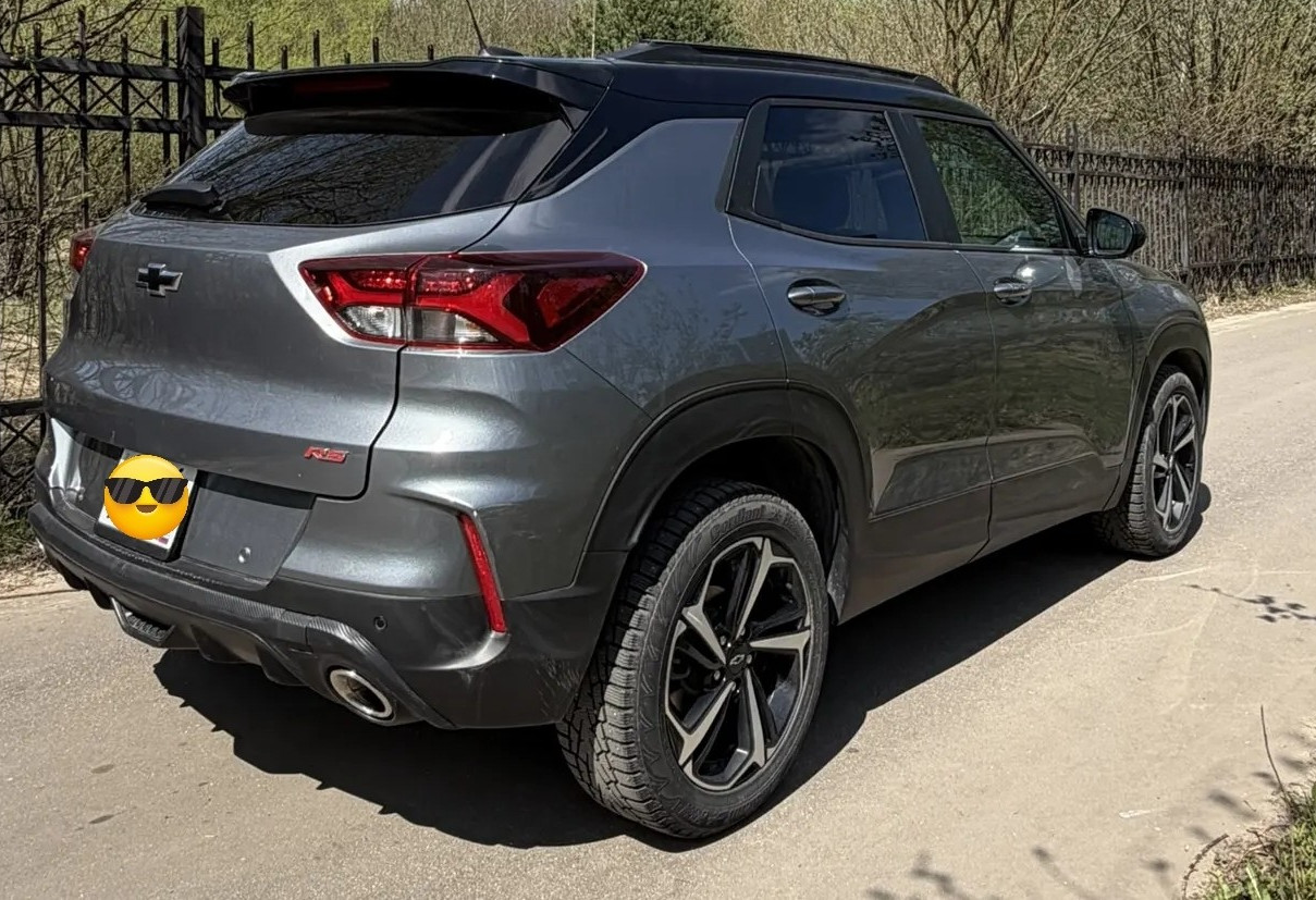 Аренда chevrolet trailblazer стандарт класса 2021 года в городе Москва Лесопарковая от 3360 руб./сутки, передний привод, двигатель: бензин, объем 1.3 литра, каско (Мультидрайв), ОСАГО (Мультидрайв), без водителя, недорого, вид 6 - RentRide