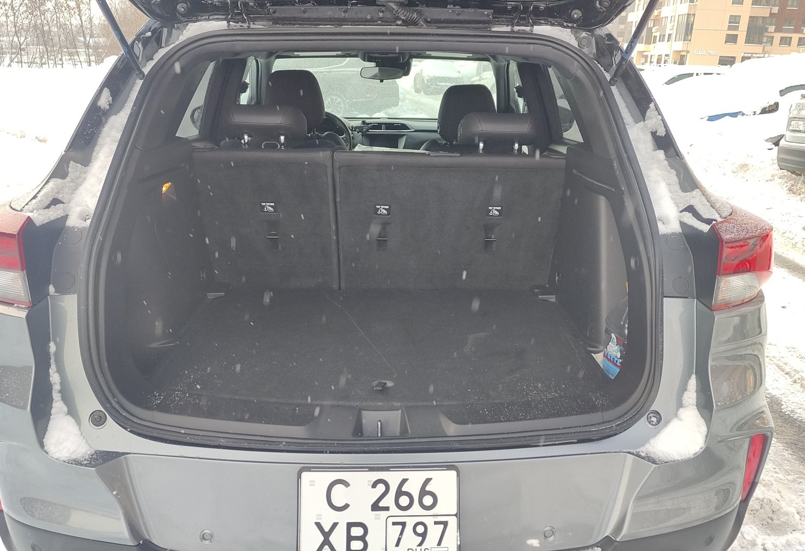 Аренда chevrolet trailblazer эконом класса 2021 года в городе Москва Лесопарковая от 2640 руб./сутки, передний привод, двигатель: бензин, объем 1.3 литра, каско (Мультидрайв), ОСАГО (Мультидрайв), без водителя, недорого, вид 10 - RentRide