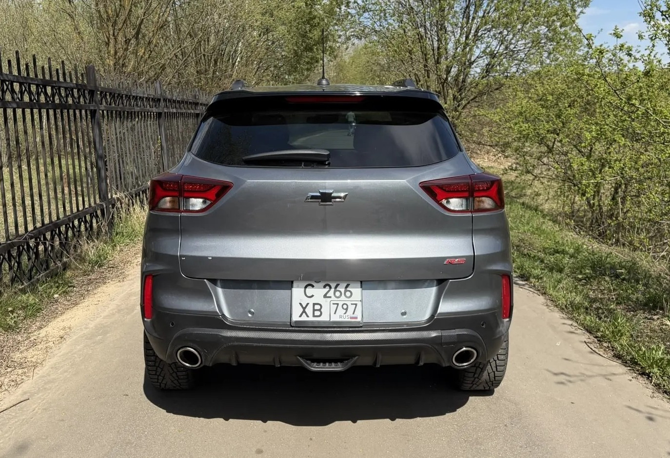 Аренда chevrolet trailblazer стандарт класса 2021 года в городе Москва Лесопарковая от 3360 руб./сутки, передний привод, двигатель: бензин, объем 1.3 литра, каско (Мультидрайв), ОСАГО (Мультидрайв), без водителя, недорого, вид 5 - RentRide