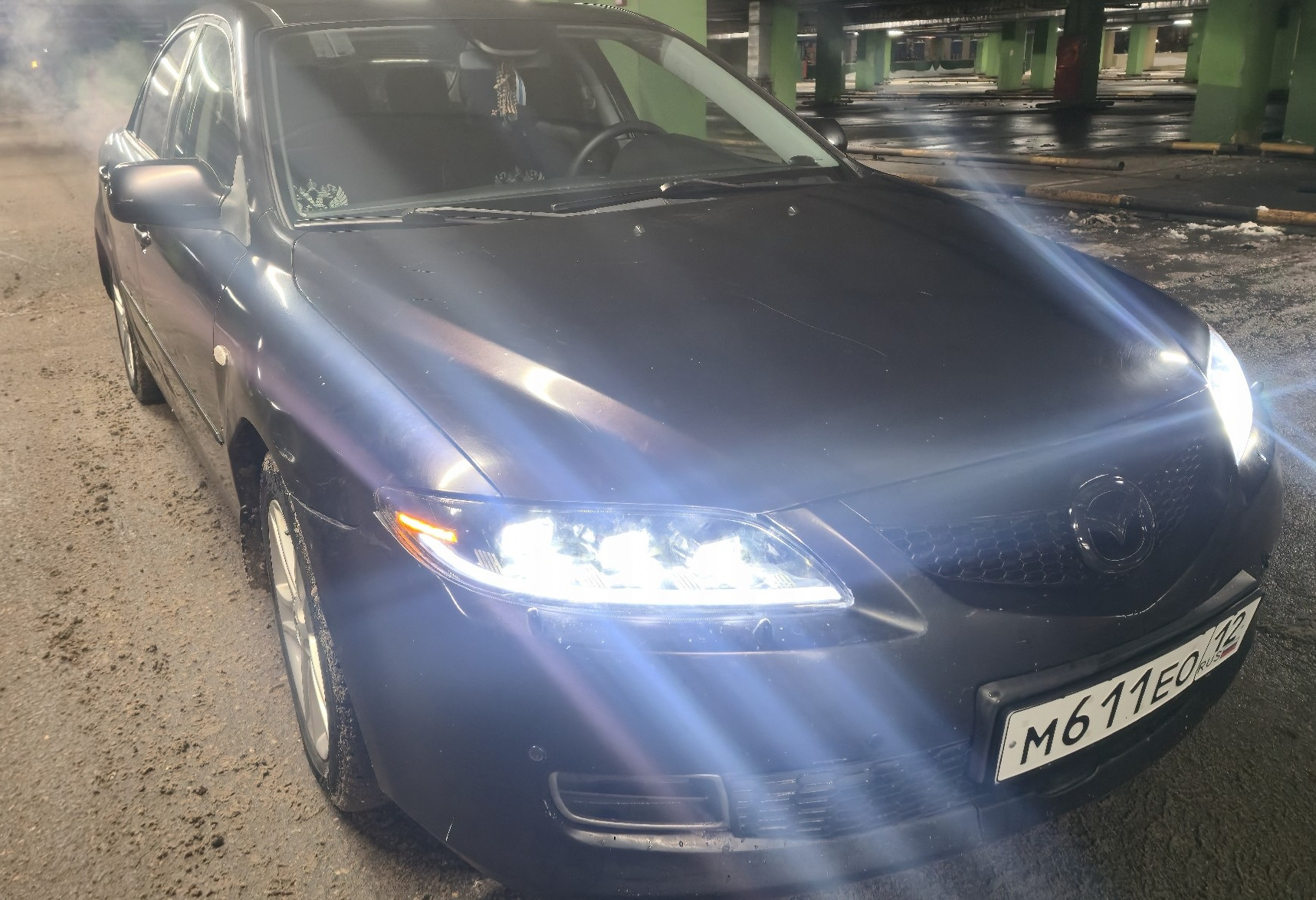 Аренда mazda 6 эконом класса 2005 года в городе Москва от 1360 руб./сутки, передний привод, двигатель: бензин, объем 2 литра, ОСАГО (Впишу в полис), без водителя, недорого - RentRide