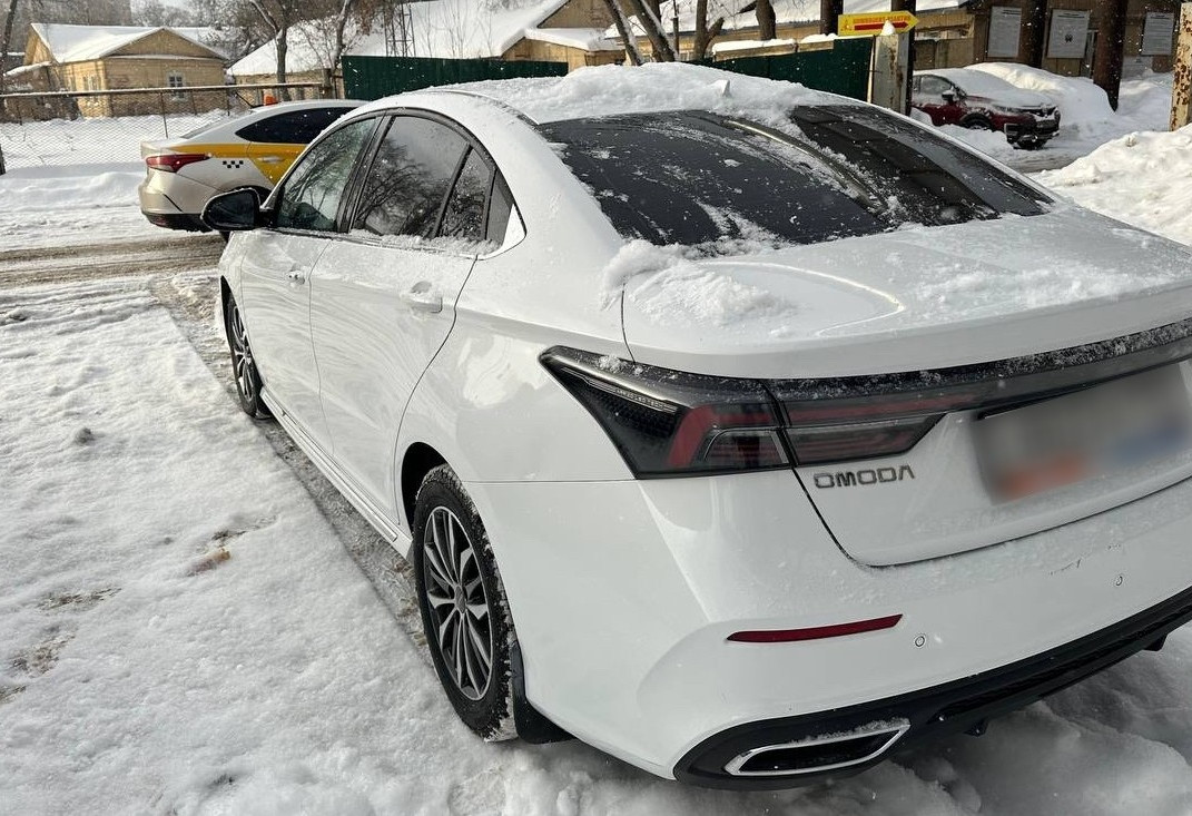 Аренда omoda s5 стандарт класса 2023 года в городе Москва Авиамоторная от 3500 руб./сутки, передний привод, двигатель: бензин, объем 1.5 литров, ОСАГО (Мультидрайв), без водителя, недорого, вид 5 - RentRide