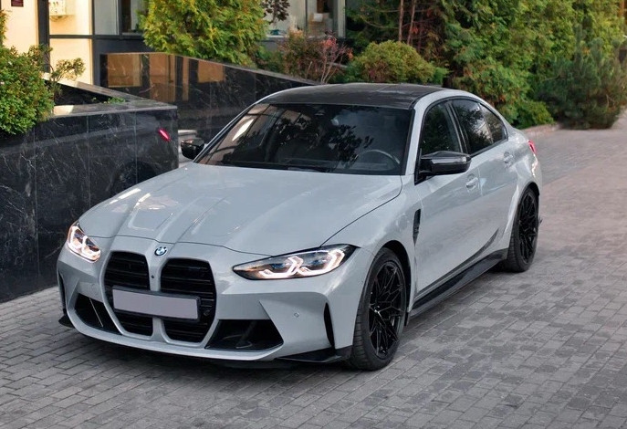 Аренда bmw m3 2023 года в городе Москва Автозаводская от 33600 руб./сутки, полный привод, двигатель: бензин, объем 3 литра, каско (Мультидрайв), ОСАГО (Мультидрайв), без водителя, недорого, вид 2 - RentRide