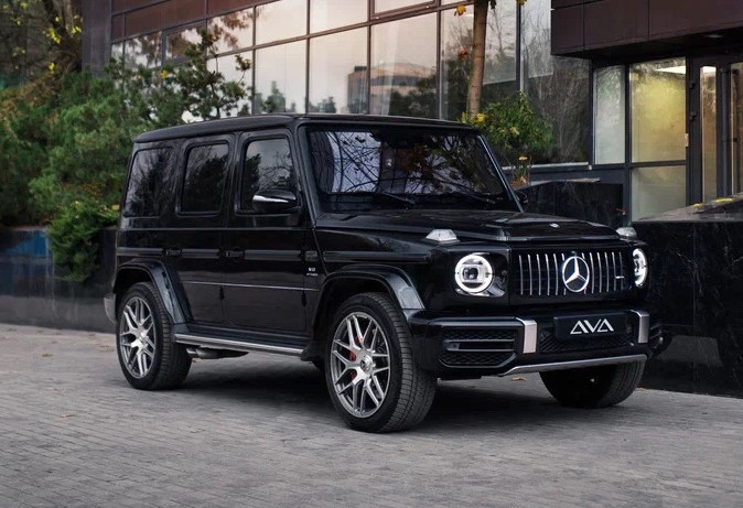 Аренда mercedes-benz g-klass-amg премиум класса 2018 года в городе Москва Автозаводская от 40000 руб./сутки, полный привод, двигатель: бензин, объем 4 литра, каско (Мультидрайв), ОСАГО (Мультидрайв), без водителя, недорого - RentRide