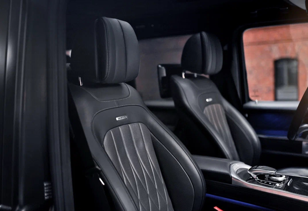 Аренда mercedes-benz g-63-amg премиум класса 2021 года в городе Москва Автозаводская от 44000 руб./сутки, полный привод, двигатель: бензин, объем 4.4 литра, каско (Мультидрайв), ОСАГО (Мультидрайв), без водителя, недорого, вид 7 - RentRide