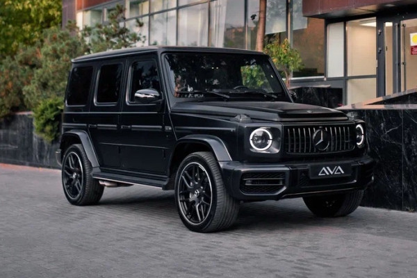 Прокат авто mercedes-benz g-63-amg премиум класса 2021 года в городе Москва Автозаводская от 44000 руб./сутки, полный привод, двигатель: бензин, объем 4.4 литра, каско (Мультидрайв), ОСАГО (Мультидрайв), без водителя, недорого - RentRide