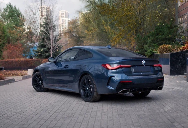 Аренда bmw 4-serii бизнес класса 2020 года в городе Москва Автозаводская от 16000 руб./сутки, полный привод, двигатель: гибрид, объем 3 литра, каско (Мультидрайв), ОСАГО (Мультидрайв), без водителя, недорого, вид 6 - RentRide