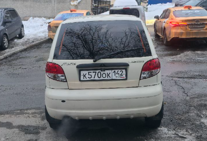Аренда daewoo matiz эконом класса 2010 года в городе Москва Комсомольская от 1200 руб./сутки, передний привод, двигатель: бензин, объем 0.8 литров, ОСАГО (Впишу в полис), без водителя, недорого, вид 4 - RentRide