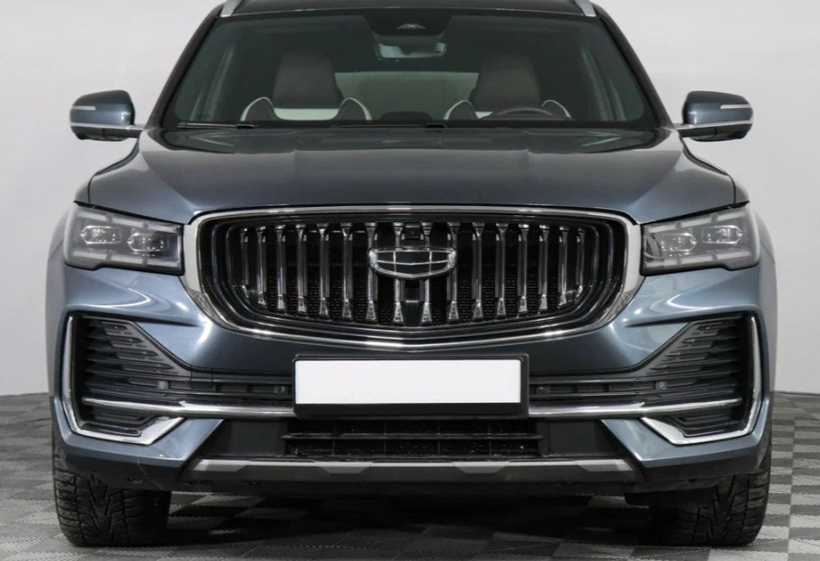 Аренда geely monjaro комфорт класса 2024 года в городе Москва Щукинская от 5592 руб./сутки, полный привод, двигатель: бензин, объем 2 литра, каско (Мультидрайв), ОСАГО (Мультидрайв), без водителя, недорого, вид 2 - RentRide