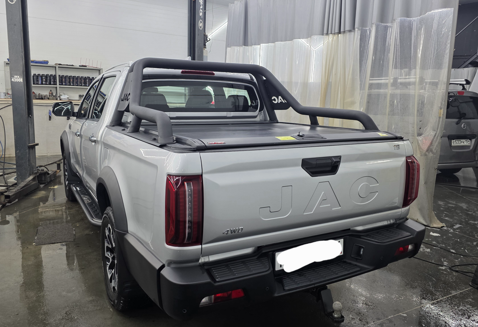 Аренда jac t9 комфорт класса 2024 года в городе Москва от 5500 руб./сутки, полный привод, двигатель: бензин, объем 2 литра, каско (Мультидрайв), ОСАГО (Мультидрайв), без водителя, недорого, вид 3 - RentRide