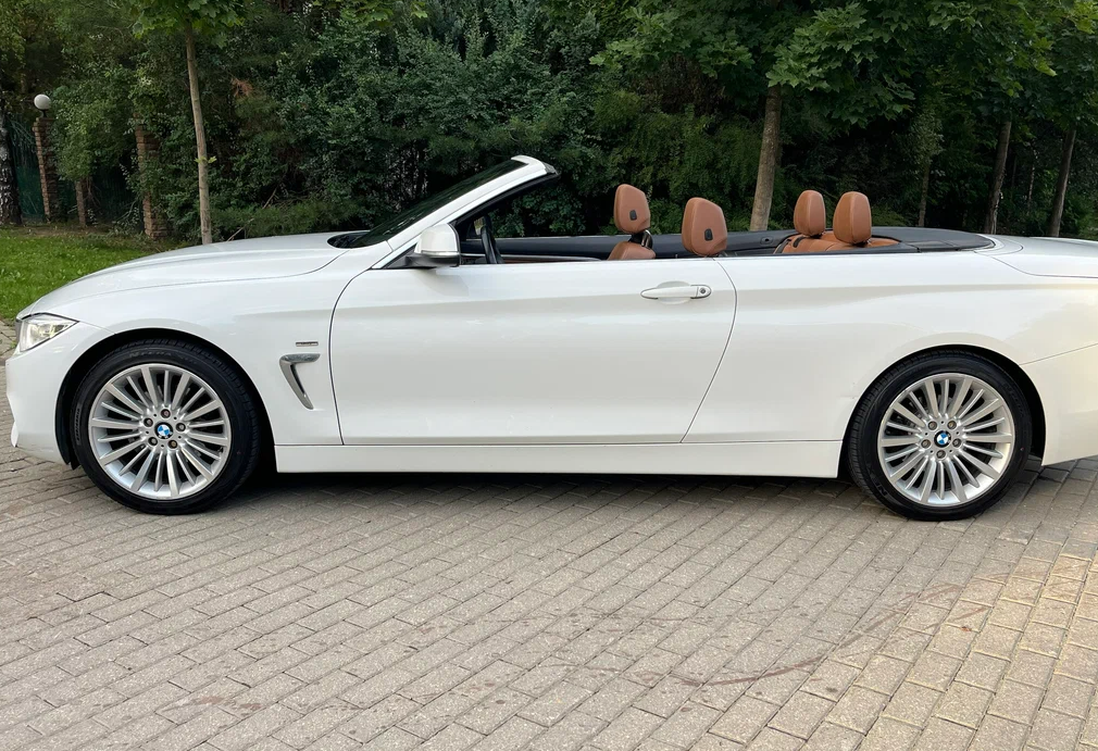 Аренда bmw 4-serii бизнес класса 2016 года в городе Москва Давыдково от 6400 руб./сутки, задний привод, двигатель: бензин, объем 2 литра, ОСАГО (Мультидрайв), без водителя, недорого, вид 5 - RentRide