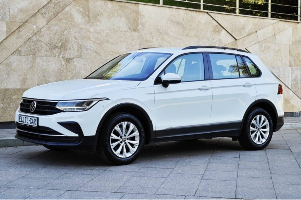Прокат авто volkswagen tiguan бизнес класса 2021 года в городе Москва Проспект Вернадского от 5632 руб./сутки, передний привод, двигатель: бензин, объем 1.4 литра, каско (Мультидрайв), ОСАГО (Мультидрайв), без водителя, недорого - RentRide