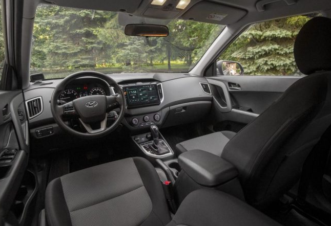 Аренда hyundai creta эконом класса 2020 года в городе Москва Мичуринский проспект от 4048 руб./сутки, передний привод, двигатель: бензин, объем 1.6 литров, каско (Мультидрайв), ОСАГО (Мультидрайв), без водителя, недорого, вид 2 - RentRide