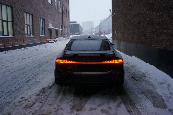 Прокат авто audi s7 премиум класса 2019 года в городе Москва Автозаводская от 13600 руб./сутки, полный привод, двигатель: гибрид, объем 3 литра, каско (Мультидрайв), ОСАГО (Мультидрайв), без водителя, недорого - RentRide