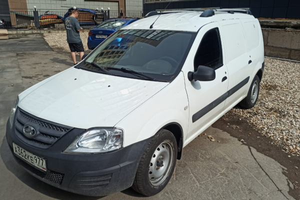 Прокат авто lada largus-furgon эконом класса 2021 года в городе Москва Авиамоторная от 1990 руб./сутки, передний привод, двигатель: бензин, ОСАГО (Мультидрайв), без водителя, недорого - RentRide
