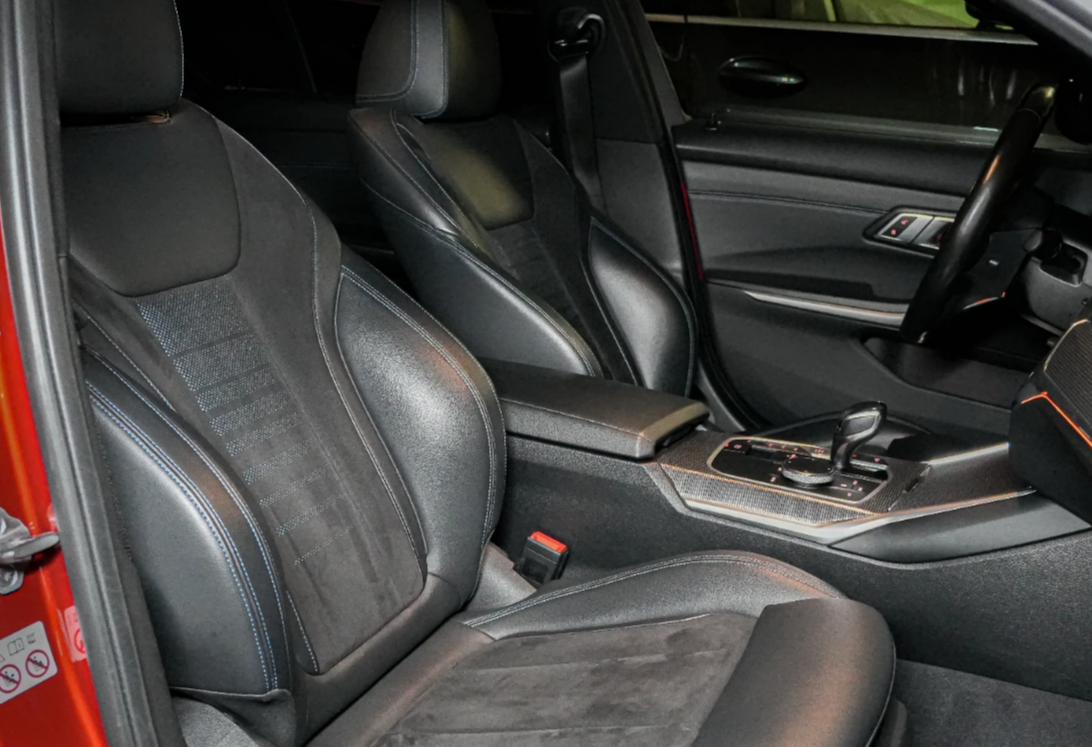 Аренда bmw 3-serii бизнес класса 2019 года в городе Москва Нахимовский проспект от 5400 руб./сутки, задний привод, двигатель: дизель, объем 2 литра, ОСАГО (Мультидрайв), без водителя, недорого, вид 7 - RentRide