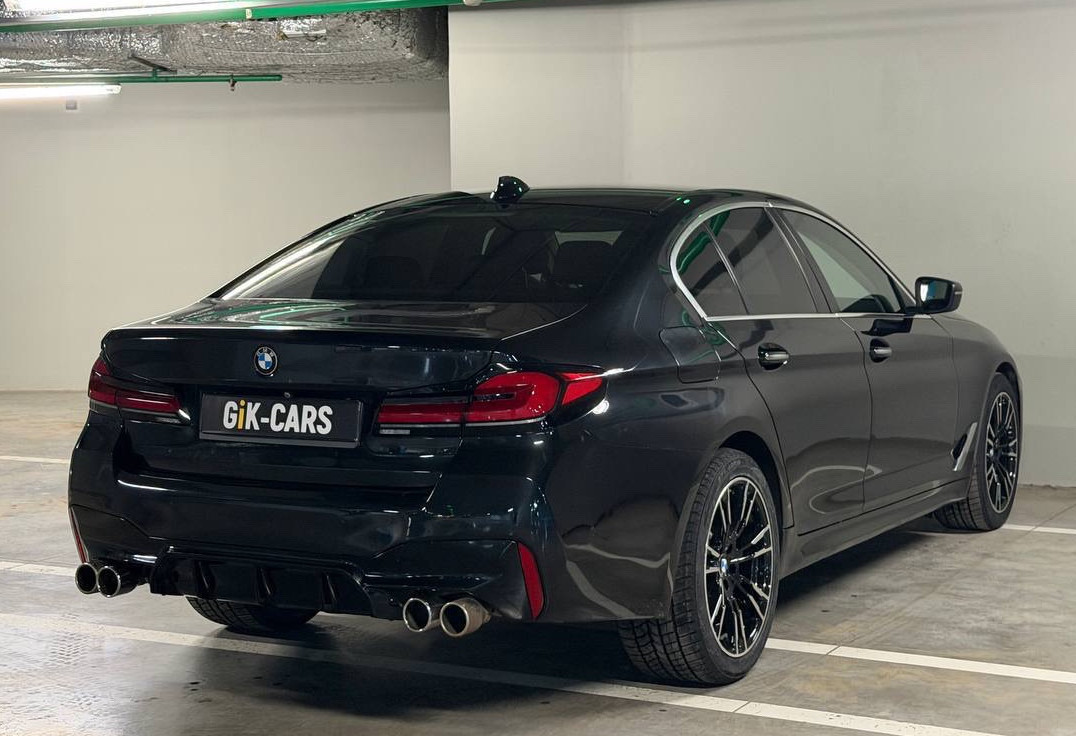 Аренда bmw 5-serii бизнес класса 2018 года в городе Москва Нагорная от 9990 руб./сутки, задний привод, двигатель: дизель, объем 2 литра, ОСАГО (Впишу в полис), без водителя, недорого, вид 6 - RentRide