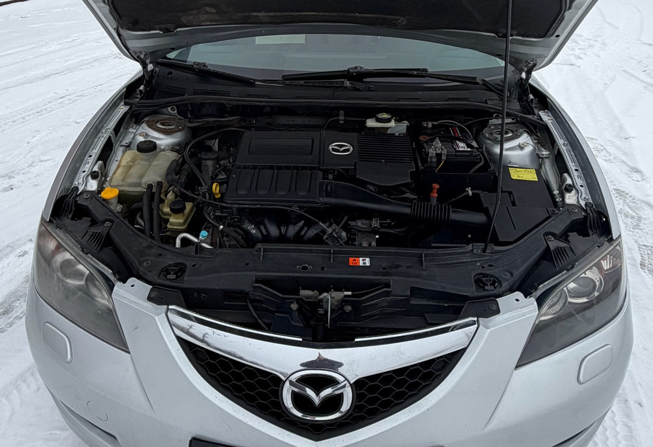 Аренда mazda 3 эконом класса 2008 года в городе Москва Алтуфьево от 2400 руб./сутки, передний привод, двигатель: бензин, объем 1.6 литров, ОСАГО (Мультидрайв), без водителя, недорого, вид 8 - RentRide