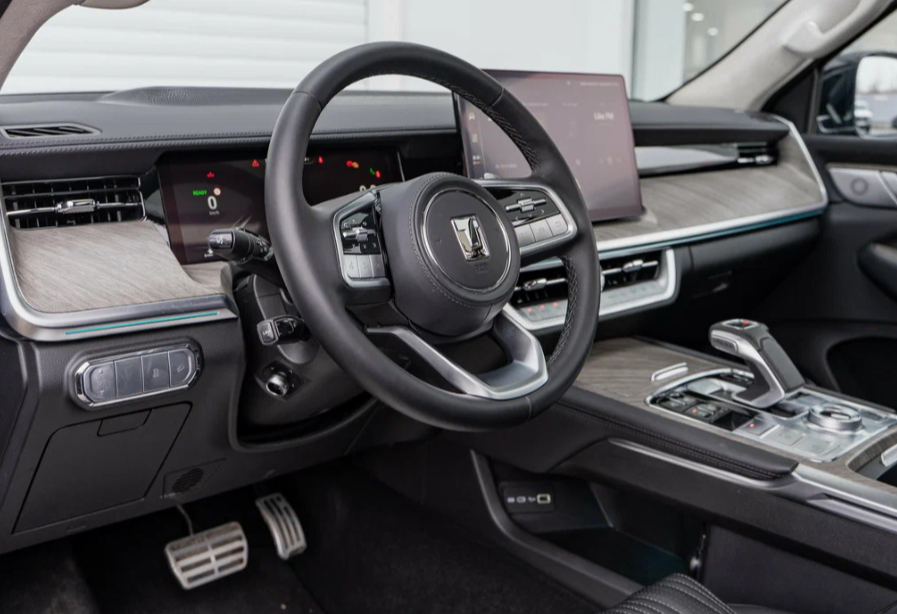 Аренда tank 500 бизнес класса 2024 года в городе Москва Щукинская от 9040 руб./сутки, полный привод, двигатель: бензин, объем 3 литра, каско (Мультидрайв), ОСАГО (Мультидрайв), без водителя, недорого, вид 6 - RentRide