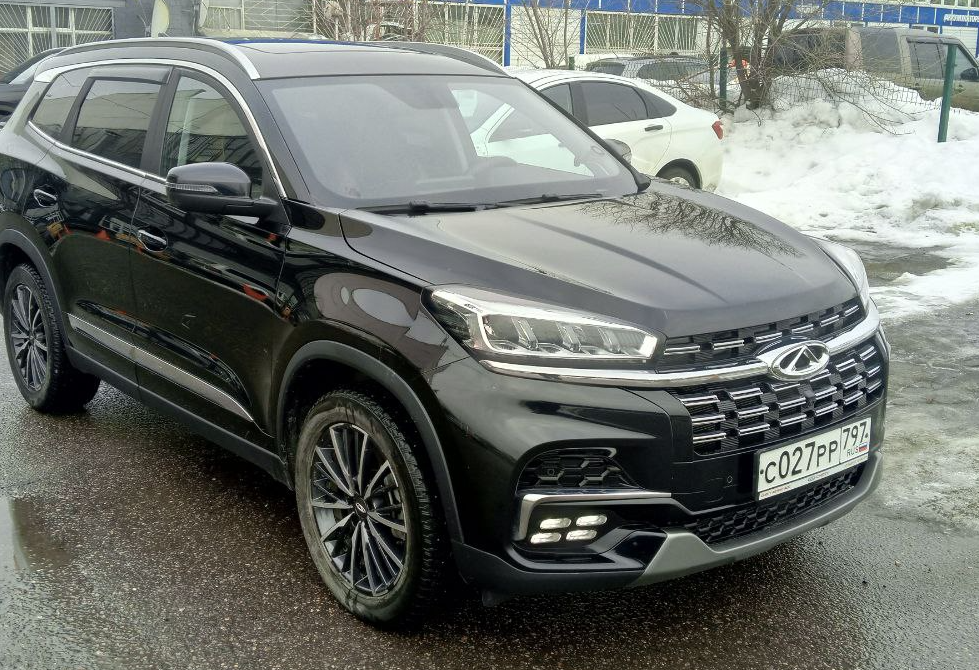 Аренда chery tiggo-8 комфорт класса 2023 года в городе Москва Новые Черемушки от 2800 руб./сутки, передний привод, двигатель: бензин, объем 1.5 литров, ОСАГО (Мультидрайв), без водителя, недорого - RentRide