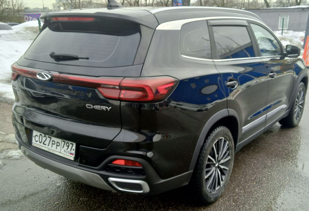 Аренда chery tiggo-8 комфорт класса 2023 года в городе Москва Новые Черемушки от 2800 руб./сутки, передний привод, двигатель: бензин, объем 1.5 литров, ОСАГО (Мультидрайв), без водителя, недорого, вид 4 - RentRide