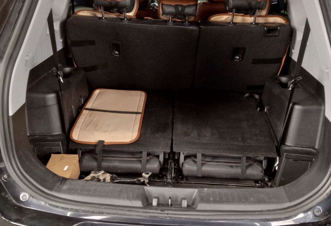 Аренда chery tiggo-8 комфорт класса 2023 года в городе Москва Новые Черемушки от 2800 руб./сутки, передний привод, двигатель: бензин, объем 1.5 литров, ОСАГО (Мультидрайв), без водителя, недорого, вид 7 - RentRide