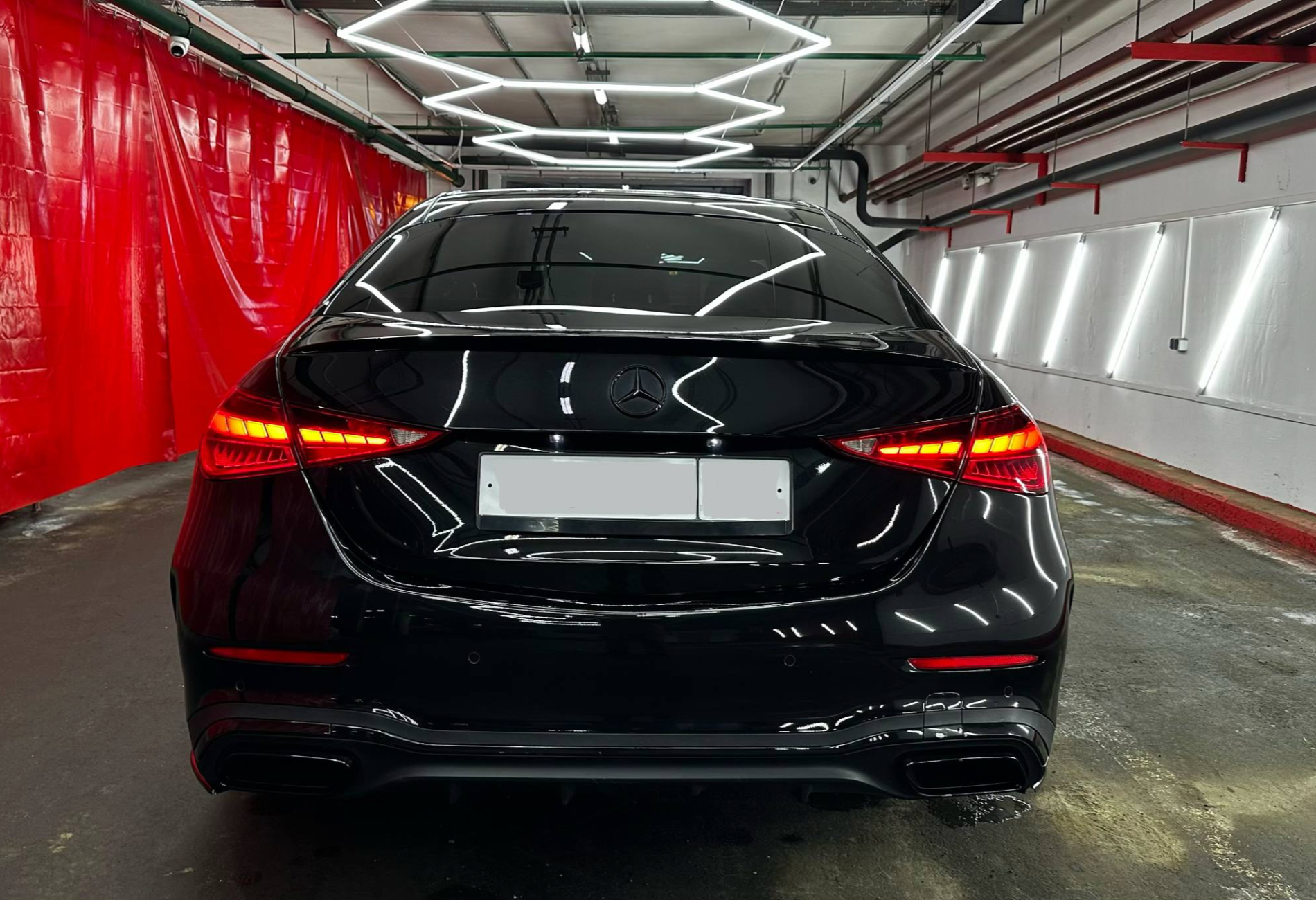 Аренда mercedes-benz c-klass бизнес класса 2022 года в городе Москва Давыдково от 10400 руб./сутки, полный привод, двигатель: дизель, объем 2 литра, каско (Мультидрайв), ОСАГО (Мультидрайв), без водителя, недорого, вид 13 - RentRide