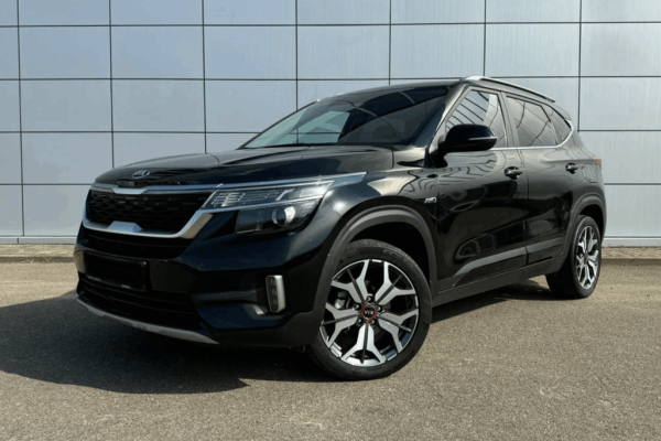 Прокат авто kia seltos комфорт класса 2024 года в городе Москва Проспект Вернадского от 4928 руб./сутки, передний привод, двигатель: бензин, объем 1.5 литров, каско (Мультидрайв), ОСАГО (Мультидрайв), без водителя, недорого - RentRide