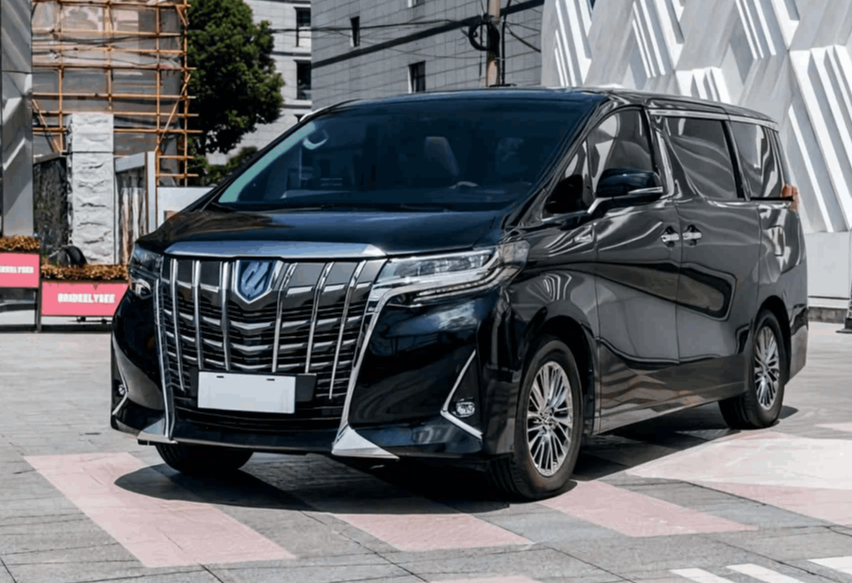 Аренда toyota alphard 2021 года в городе Москва Мичуринский проспект от 16720 руб./сутки, передний привод, двигатель: бензин, объем 3.5 литров, каско (Мультидрайв), ОСАГО (Мультидрайв), без водителя, недорого - RentRide
