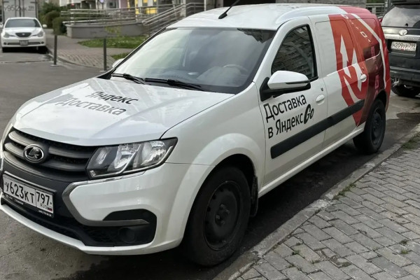 Прокат авто lada largus эконом класса 2021 года в городе Москва Киевская от 1800 руб./сутки, передний привод, двигатель: бензин, объем 1.6 литров, ОСАГО (Мультидрайв), без водителя, недорого - RentRide
