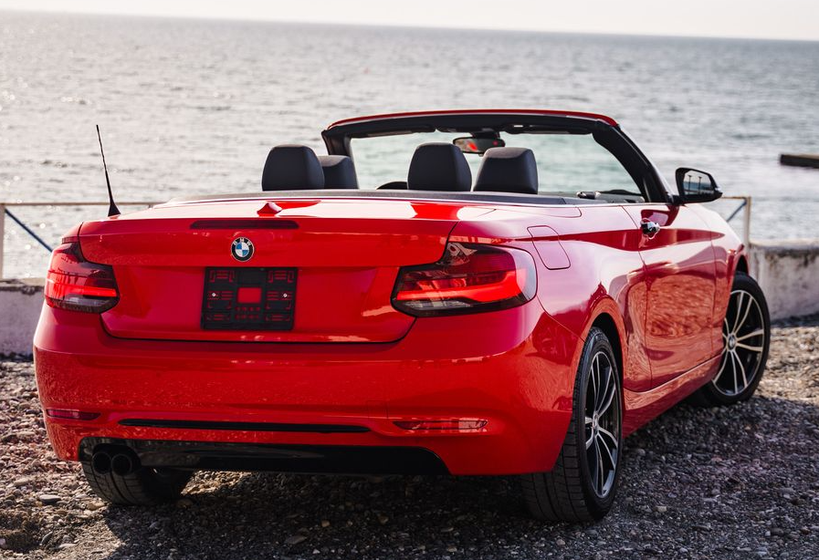 Аренда bmw 2-serii бизнес класса 2020 года в городе Москва от 6400 руб./сутки, полный привод, двигатель: бензин, объем 2 литра, ОСАГО (Мультидрайв), без водителя, недорого, вид 2 - RentRide