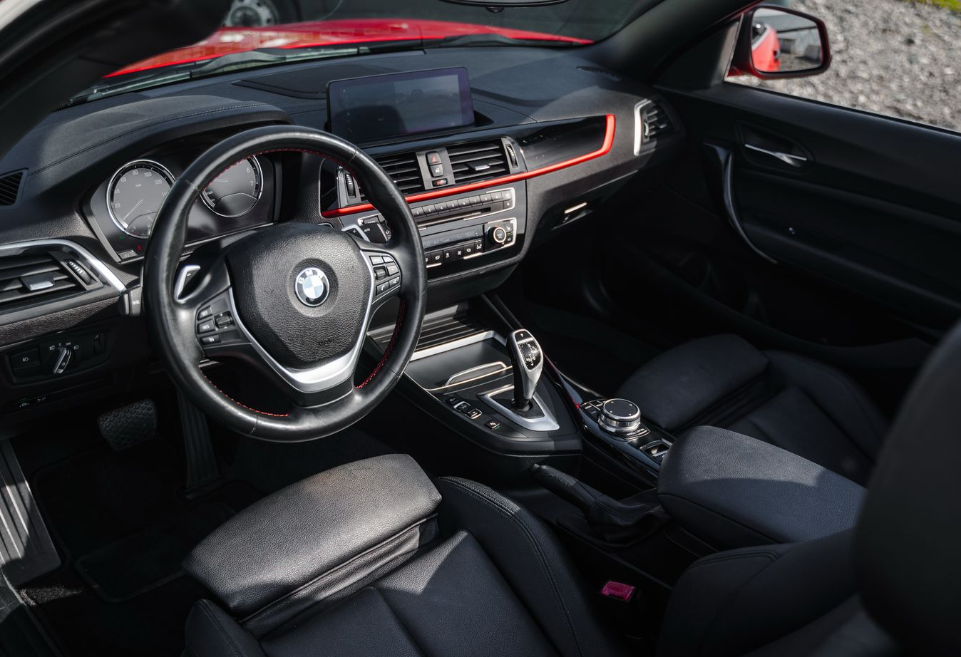 Аренда bmw 2-serii бизнес класса 2020 года в городе Москва от 6400 руб./сутки, полный привод, двигатель: бензин, объем 2 литра, ОСАГО (Мультидрайв), без водителя, недорого, вид 3 - RentRide