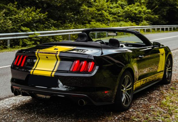 Аренда ford mustang бизнес класса 2017 года в городе Москва от 8000 руб./сутки, передний привод, двигатель: бензин, объем 2.3 литра, ОСАГО (Мультидрайв), без водителя, недорого, вид 2 - RentRide