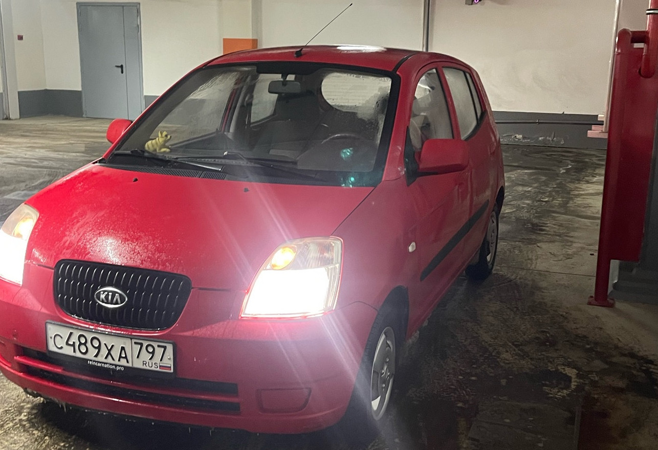 Аренда kia picanto эконом класса 2006 года в городе Москва Октябрьское поле от 1500 руб./сутки, передний привод, двигатель: бензин, объем 1 литр, без водителя, недорого, вид 2 - RentRide