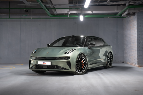 Прокат авто zeekr 001 премиум класса 2024 года в городе Санкт-Петербург Василеостровская от 15200 руб./сутки, полный привод, объем 2 литра, каско (Мультидрайв), ОСАГО (Мультидрайв), без водителя, недорого - RentRide