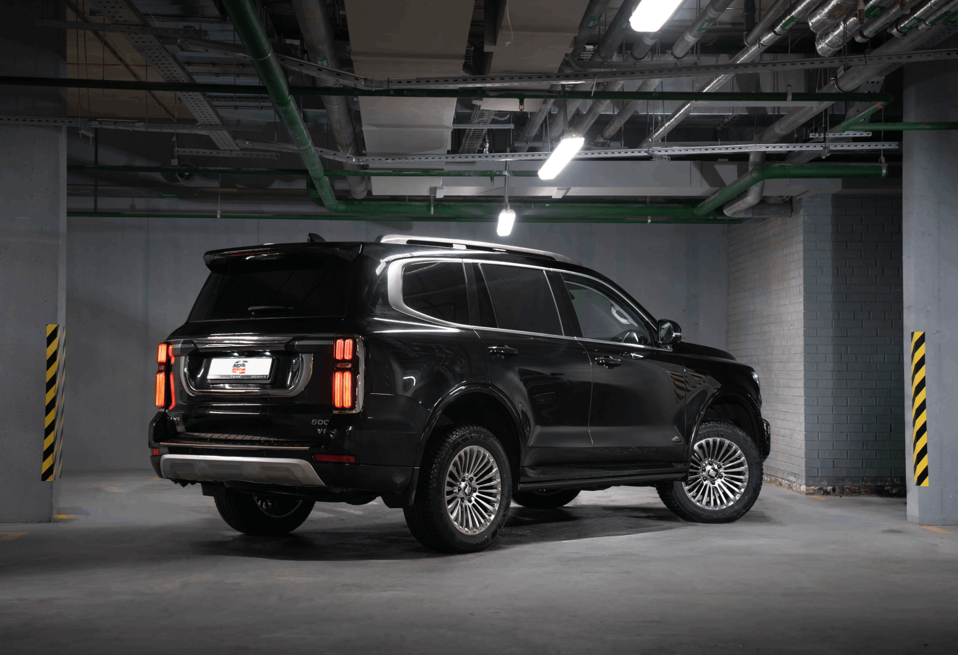 Аренда tank 500 премиум класса 2024 года в городе Москва Водный стадион от 12000 руб./сутки, полный привод, двигатель: бензин, объем 3 литра, каско (Мультидрайв), ОСАГО (Мультидрайв), без водителя, недорого, вид 4 - RentRide