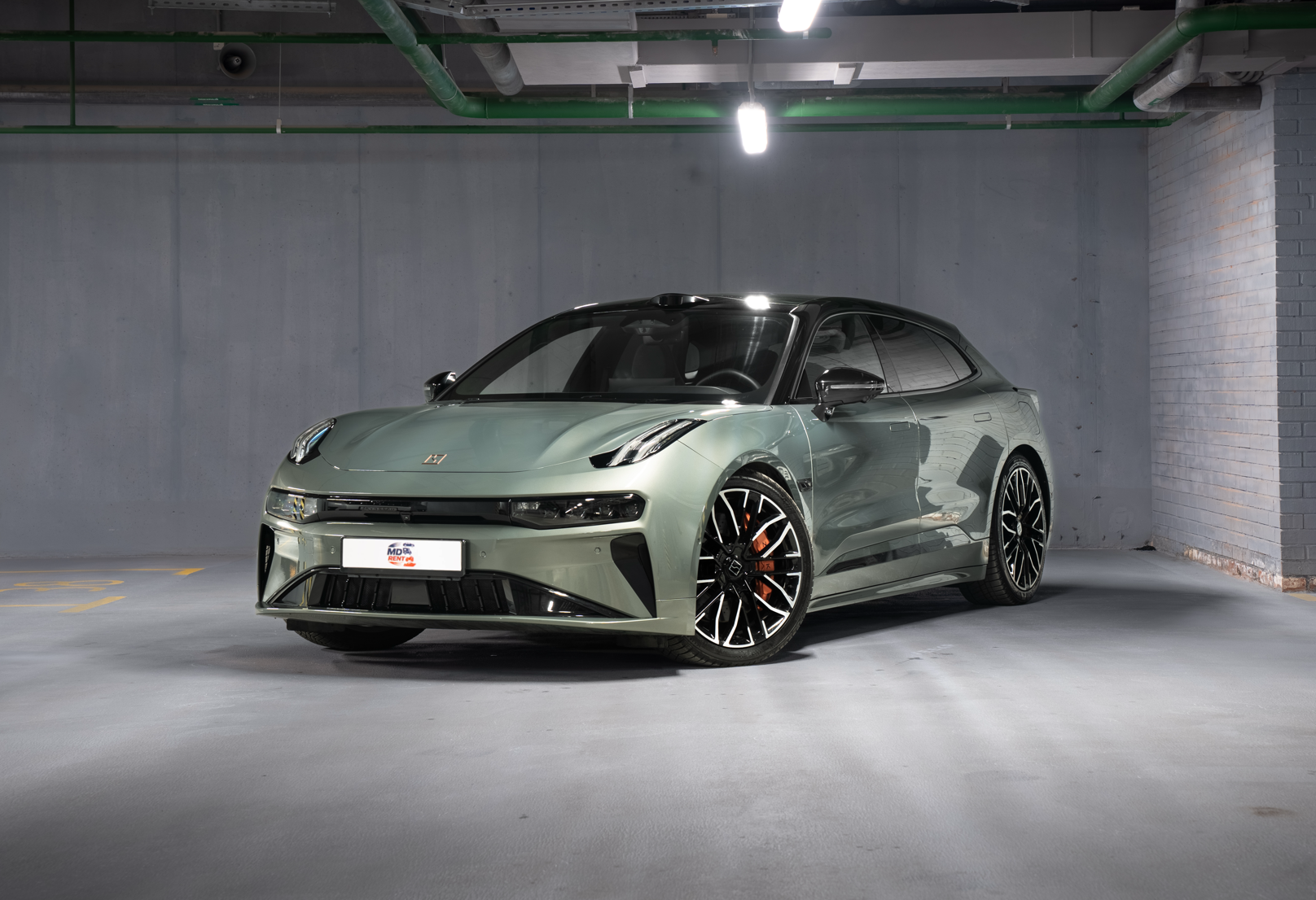 Аренда zeekr 001 премиум класса 2024 года в городе Москва Водный стадион от 16000 руб./сутки, полный привод, объем 2 литра, каско (Мультидрайв), ОСАГО (Мультидрайв), без водителя, недорого - RentRide