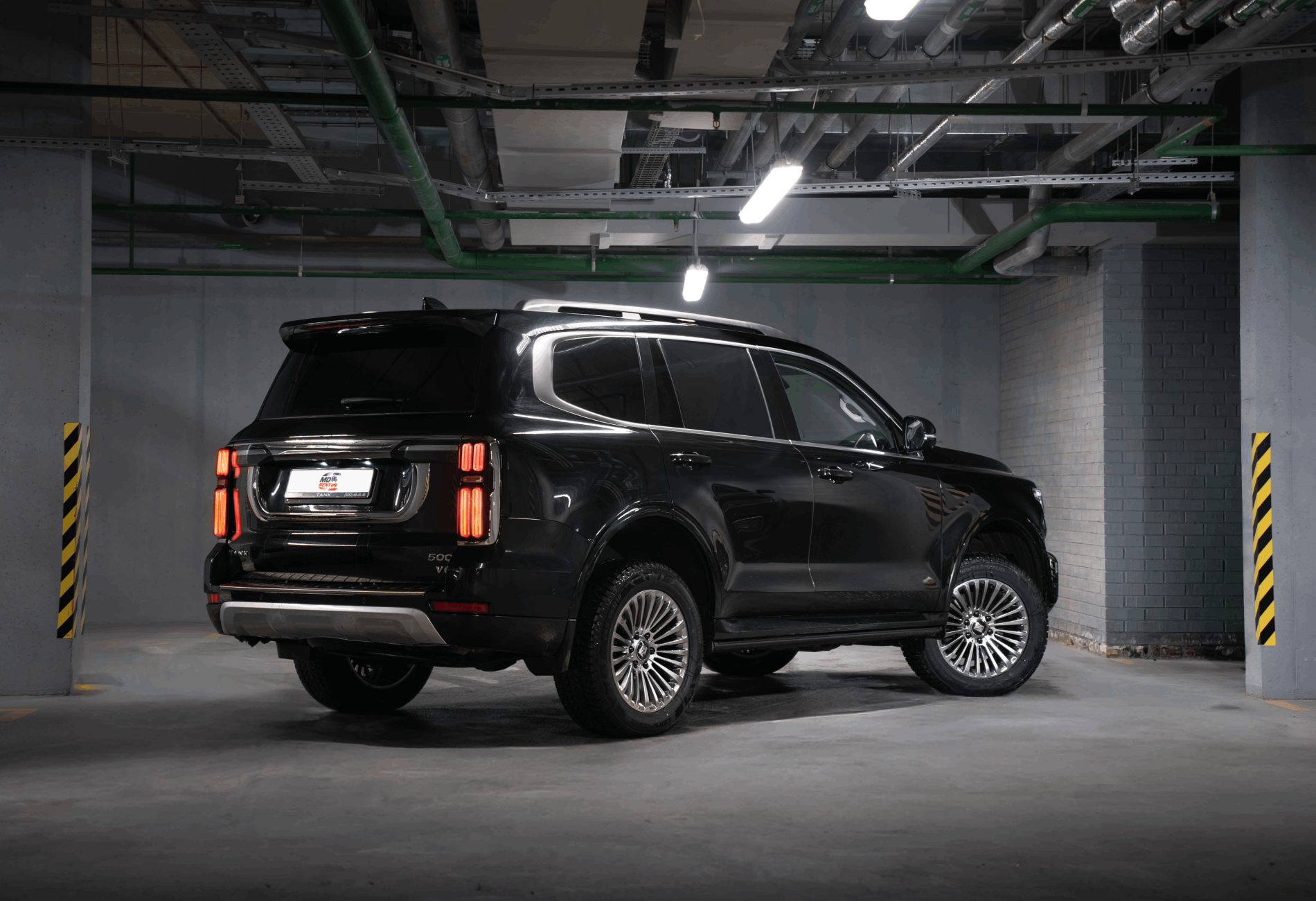 Аренда tank 500 премиум класса 2024 года в городе Москва от 12000 руб./сутки, полный привод, двигатель: бензин, объем 3 литра, каско (Мультидрайв), ОСАГО (Мультидрайв), без водителя, недорого, вид 4 - RentRide