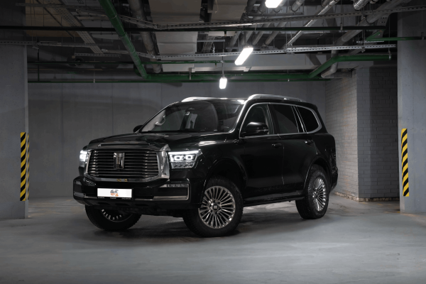 Прокат авто tank 500 премиум класса 2024 года в городе Великий Новгород от 12000 руб./сутки, полный привод, двигатель: бензин, объем 3 литра, каско (Мультидрайв), ОСАГО (Мультидрайв), без водителя, недорого - RentRide