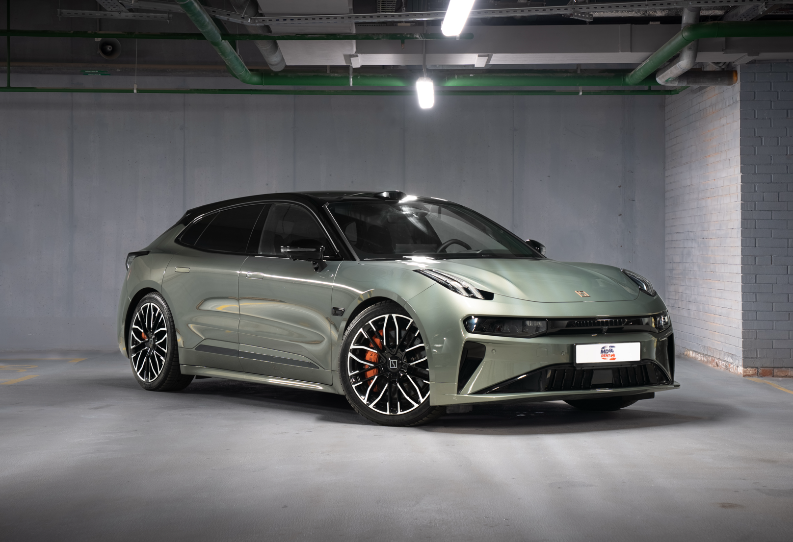 Аренда zeekr 001 премиум класса 2024 года в городе Москва от 14400 руб./сутки, полный привод, объем 2 литра, каско (Мультидрайв), ОСАГО (Мультидрайв), без водителя, недорого, вид 2 - RentRide