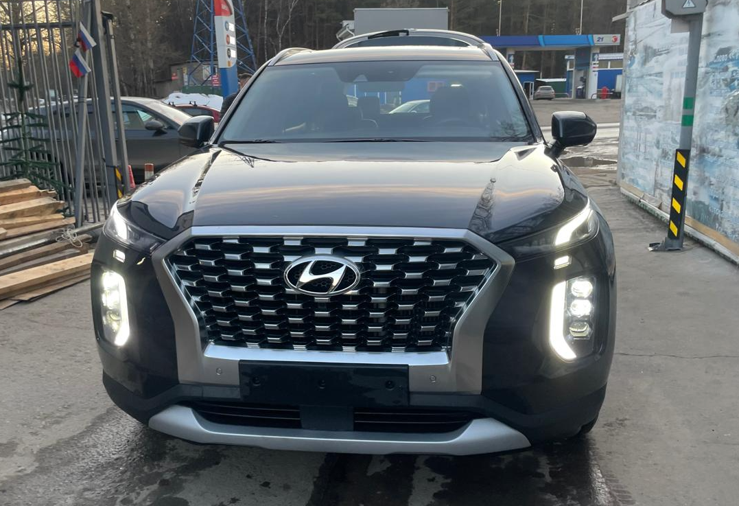 Аренда hyundai palisade комфорт класса 2021 года в городе Москва Аэропорт от 5440 руб./сутки, передний привод, двигатель: дизель, объем 2.2 литра, ОСАГО (Впишу в полис), без водителя, недорого, вид 3 - RentRide