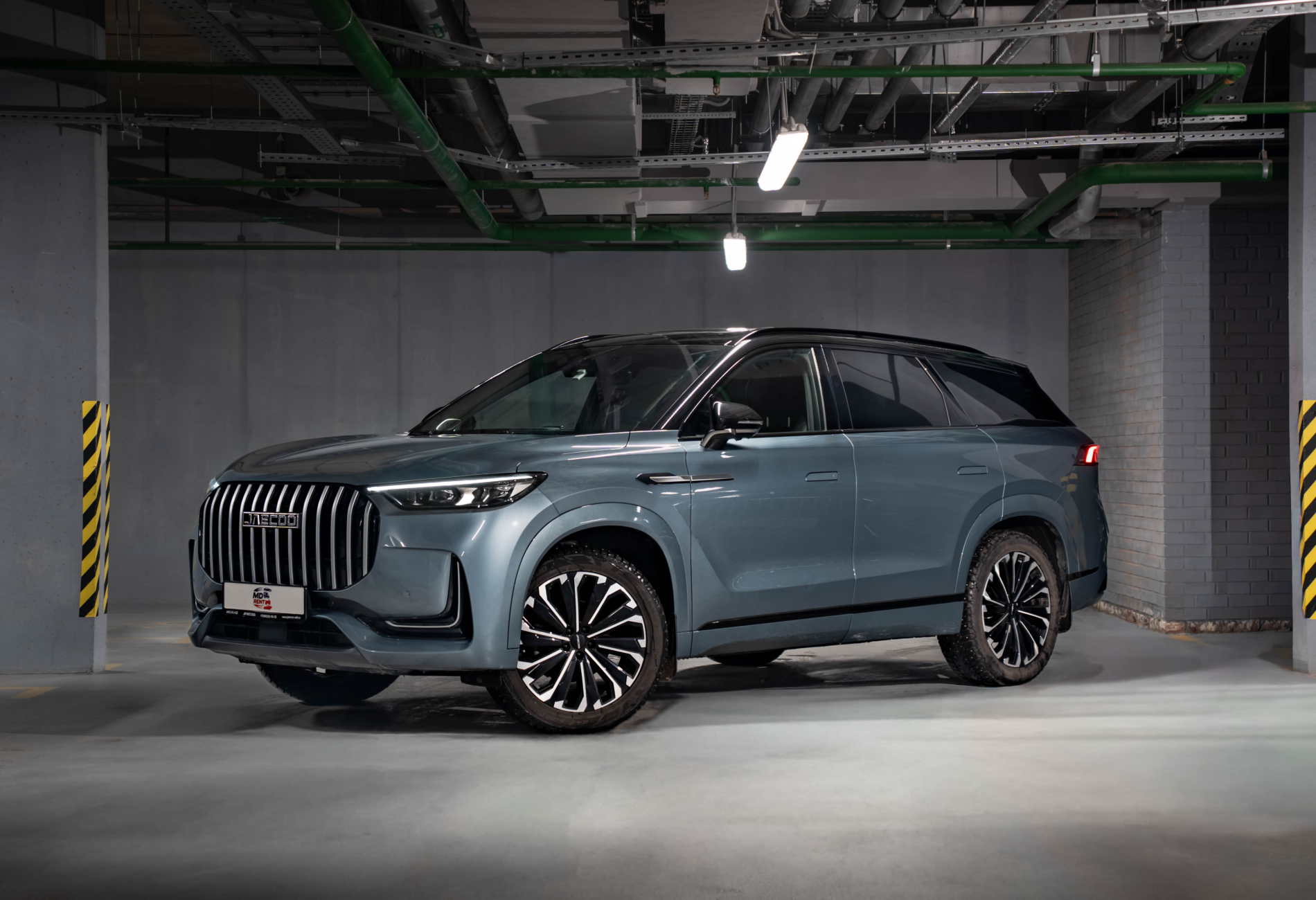 Аренда jaecoo j8 бизнес класса 2024 года в городе Москва Василеостровская от 8800 руб./сутки, полный привод, двигатель: бензин, каско (Мультидрайв), ОСАГО (Мультидрайв), без водителя, недорого - RentRide