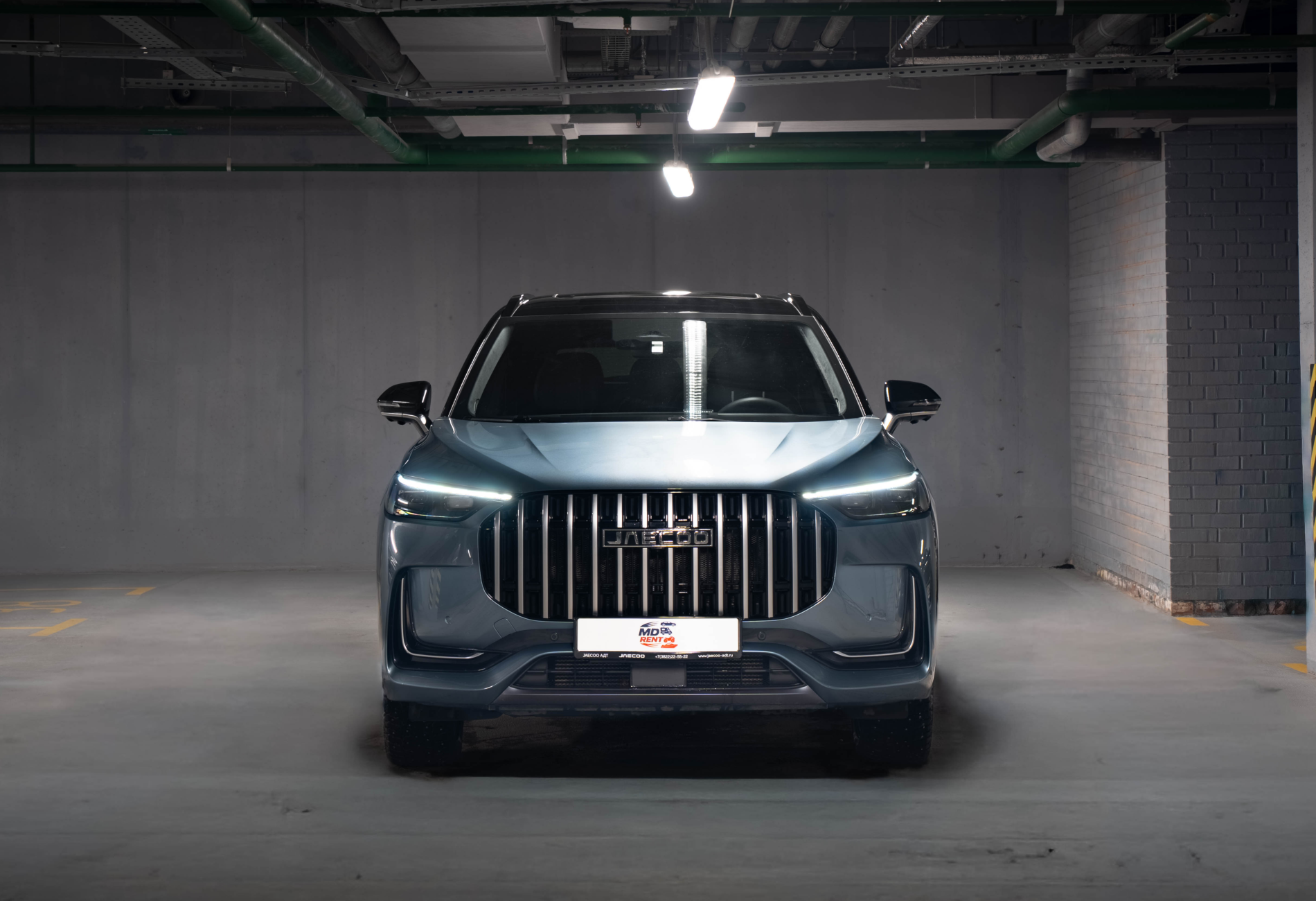 Аренда jaecoo j8 бизнес класса 2024 года в городе Москва Водный стадион от 8000 руб./сутки, полный привод, двигатель: бензин, каско (Мультидрайв), ОСАГО (Мультидрайв), без водителя, недорого, вид 3 - RentRide