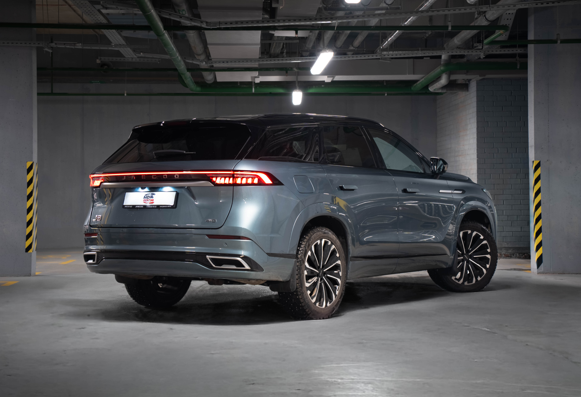 Аренда jaecoo j8 бизнес класса 2024 года в городе Москва от 8000 руб./сутки, полный привод, двигатель: бензин, каско (Мультидрайв), ОСАГО (Мультидрайв), без водителя, недорого, вид 2 - RentRide