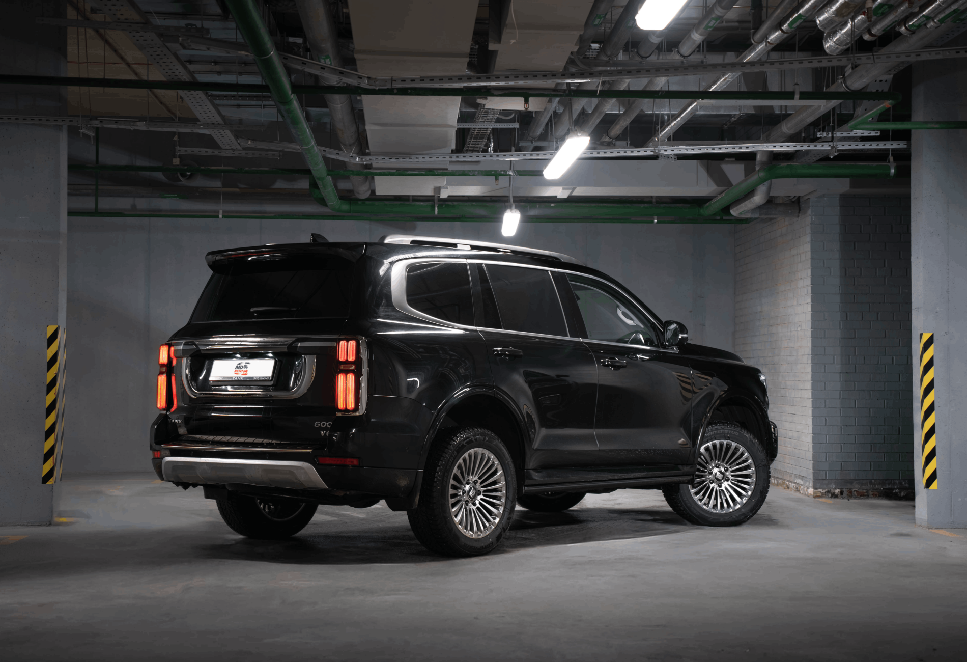 Аренда tank 500 премиум класса 2024 года в городе Москва от 11200 руб./сутки, полный привод, двигатель: бензин, объем 3 литра, каско (Мультидрайв), ОСАГО (Мультидрайв), без водителя, недорого, вид 2 - RentRide