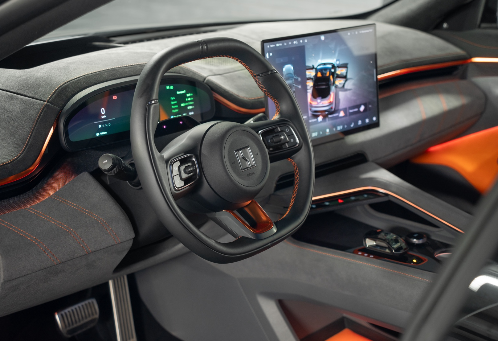 Аренда zeekr 001 премиум класса 2024 года в городе Москва от 13600 руб./сутки, полный привод, объем 2 литра, каско (Мультидрайв), ОСАГО (Мультидрайв), без водителя, недорого, вид 5 - RentRide