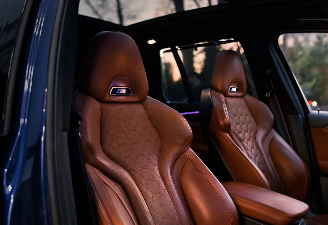 Аренда bmw x3 бизнес класса 2021 года в городе Москва Автозаводская от 30400 руб./сутки, полный привод, двигатель: бензин, объем 3 литра, каско (Мультидрайв), ОСАГО (Мультидрайв), без водителя, недорого, вид 8 - RentRide