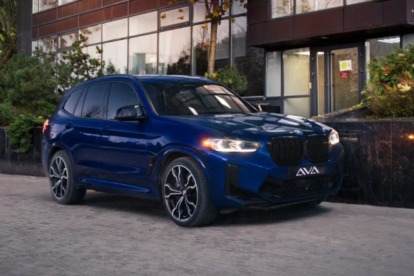 Прокат авто bmw x3 бизнес класса 2021 года в городе Москва Автозаводская от 30400 руб./сутки, полный привод, двигатель: бензин, объем 3 литра, каско (Мультидрайв), ОСАГО (Мультидрайв), без водителя, недорого - RentRide