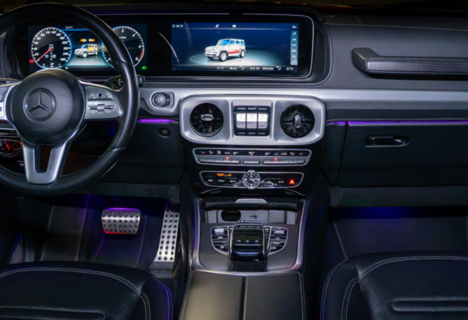 Аренда mercedes-benz g-klass премиум класса 2020 года в городе Москва Нахимовский проспект от 31920 руб./сутки, полный привод, двигатель: дизель, объем 3 литра, ОСАГО (Мультидрайв), без водителя, недорого, вид 3 - RentRide