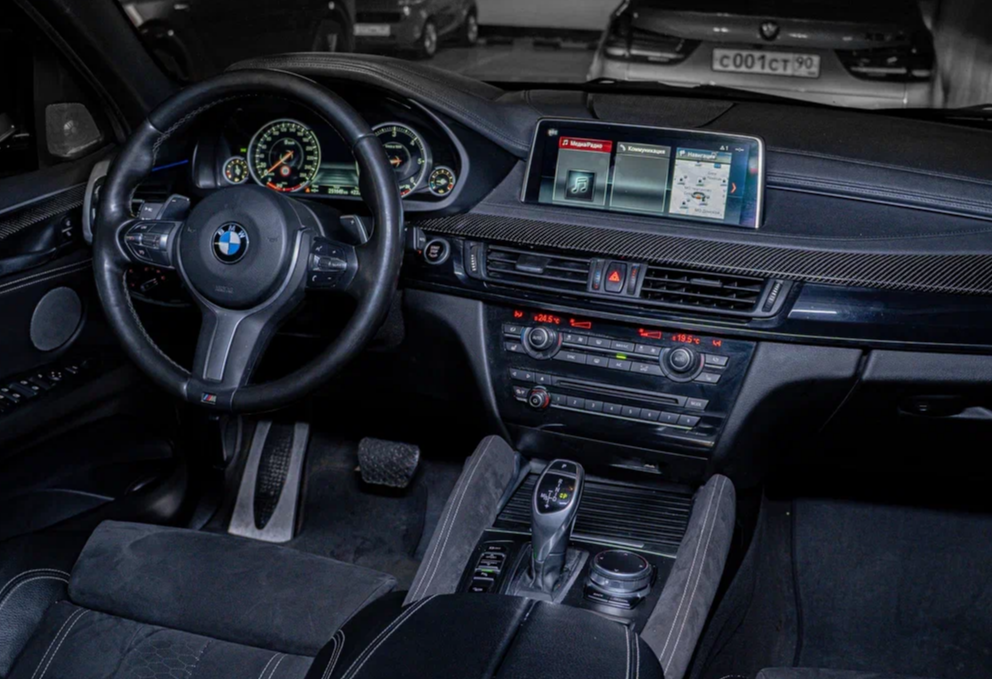 Аренда bmw x6 премиум класса 2019 года в городе Москва Нахимовский проспект от 13200 руб./сутки, полный привод, двигатель: дизель, объем 3 литра, ОСАГО (Мультидрайв), без водителя, недорого, вид 6 - RentRide